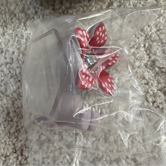 Stranger Things Demogorgon Bobble Hero - Picture 7 of 8